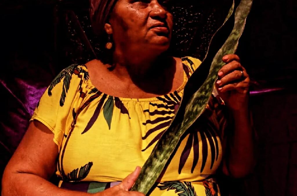 Samba da Vicença: espetáculo celebra a vida de mulheres negras e periféricas por meio do samba